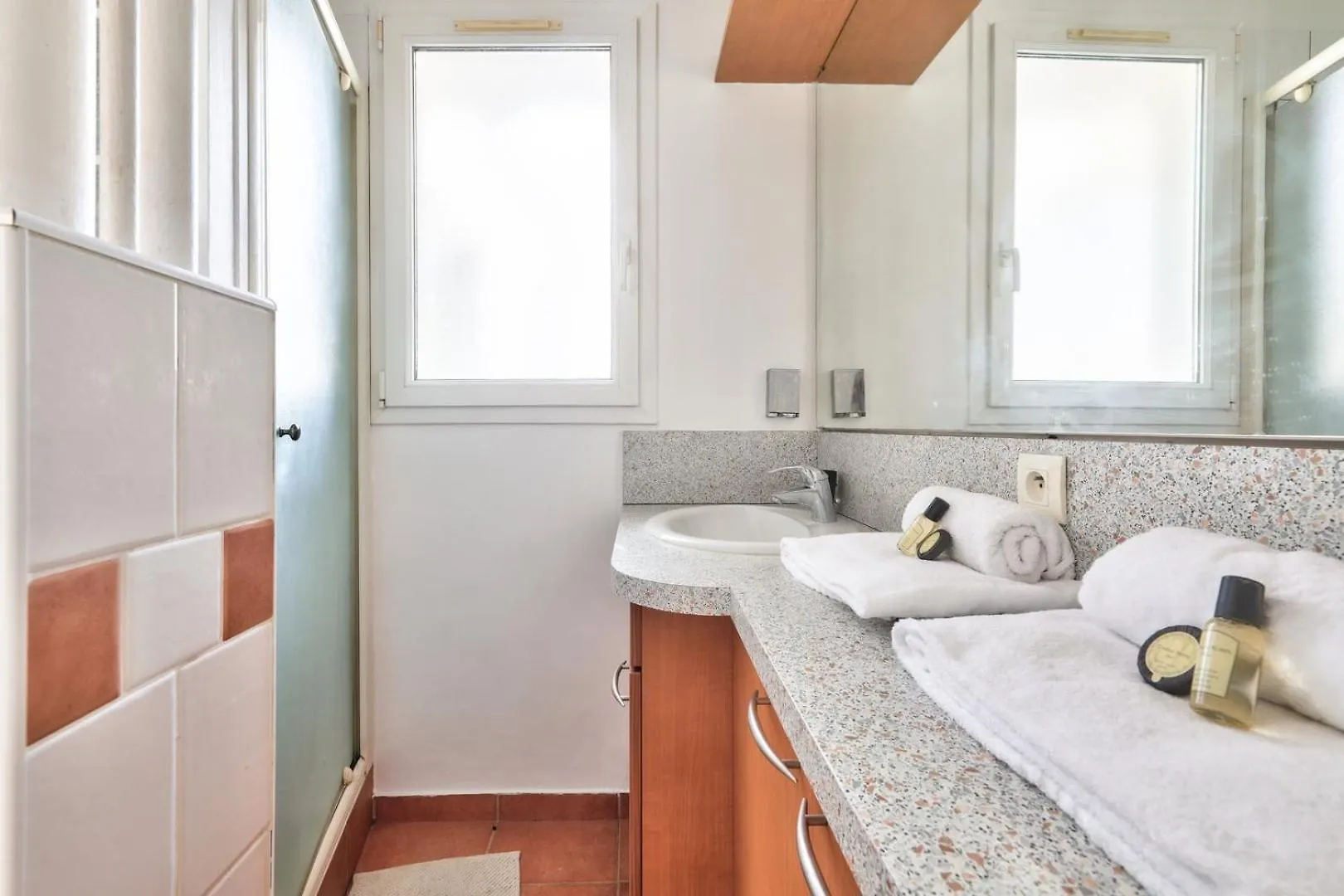 Guestready - Appt Charmant Avec Balcon Apartment Paris
